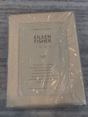NEW Eileen Fisher by Garnet Hill Eggshell Cotton Sateen King Flat Sheet